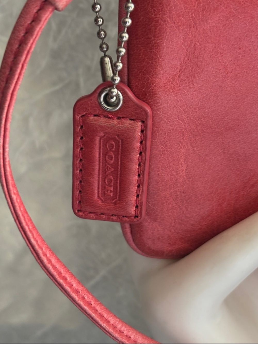Coach Poppy leather wristlet - Picture 3 of 8